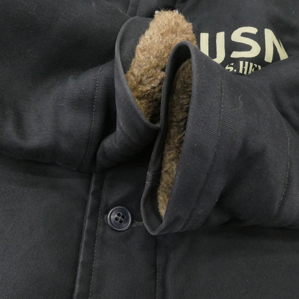 TOY'S McCOY トイズマッコイ TMJ1823 N-1 DECK JKT U.S.S. HENLEY MARILYN MONROE MISS TORPEDO マリリン・モンロー ジップアップ デッキジャケット ブラック系 36【中古】