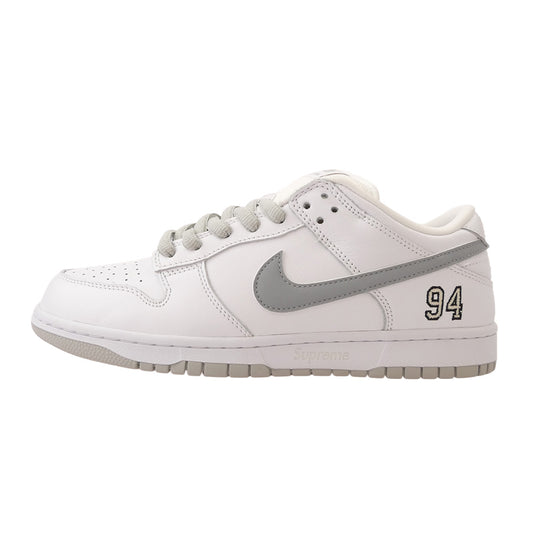 Supreme シュプリーム 25AW HQ8487-100 × Nike SB Dunk Low WhiteMetallic Silver【フェイクバスターズ鑑定済】ナイキ SB ダンク ロー ホワイト メタリックシルバー ホワイト系 27cm【極上美品】【中古】