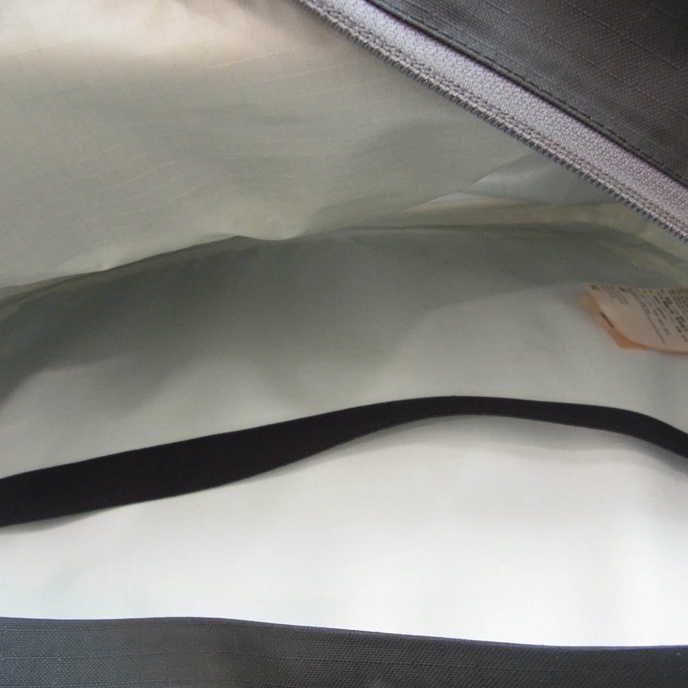 ARC'TERYX アークテリクス 11625-ss002530-1/3 Lunara 17 ショルダーバッグ SAMPLE サンプル品 ブラック系【中古】