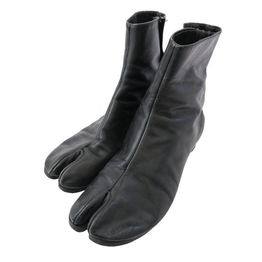 MAISON MARGIELA メゾンマルジェラ TABI BOOTS 足袋 タビ レザー ショート ブーツ ブラック系 38【中古】