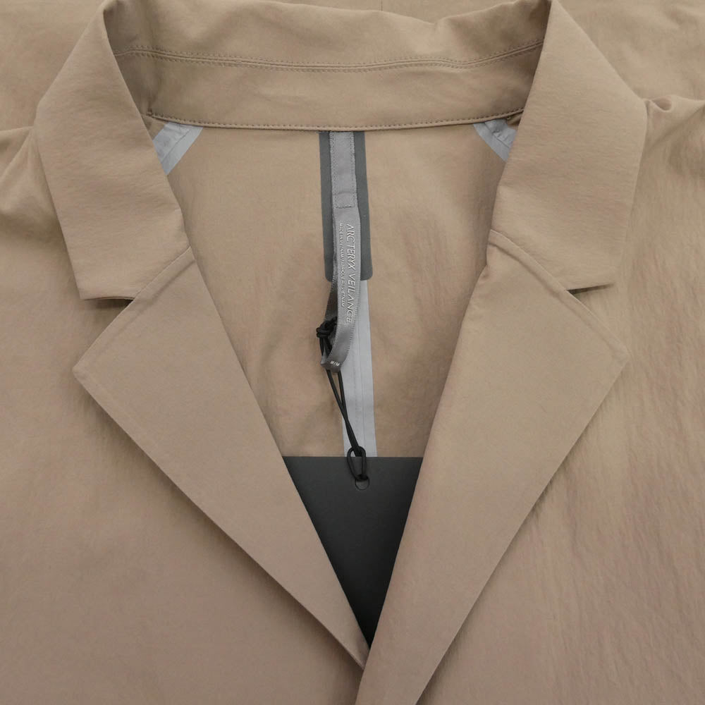 ARC'TERYX アークテリクス X000007659 VEILANCE ヴェイランス SPERE LT BLAZER スピア ブレザー ジャケット Soil ベージュ系 M【新古品】【未使用】【中古】