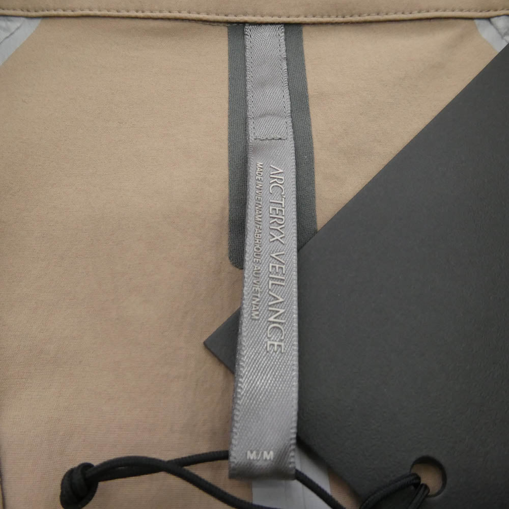 ARC'TERYX アークテリクス X000007659 VEILANCE ヴェイランス SPERE LT BLAZER スピア ブレザー ジャケット Soil ベージュ系 M【新古品】【未使用】【中古】