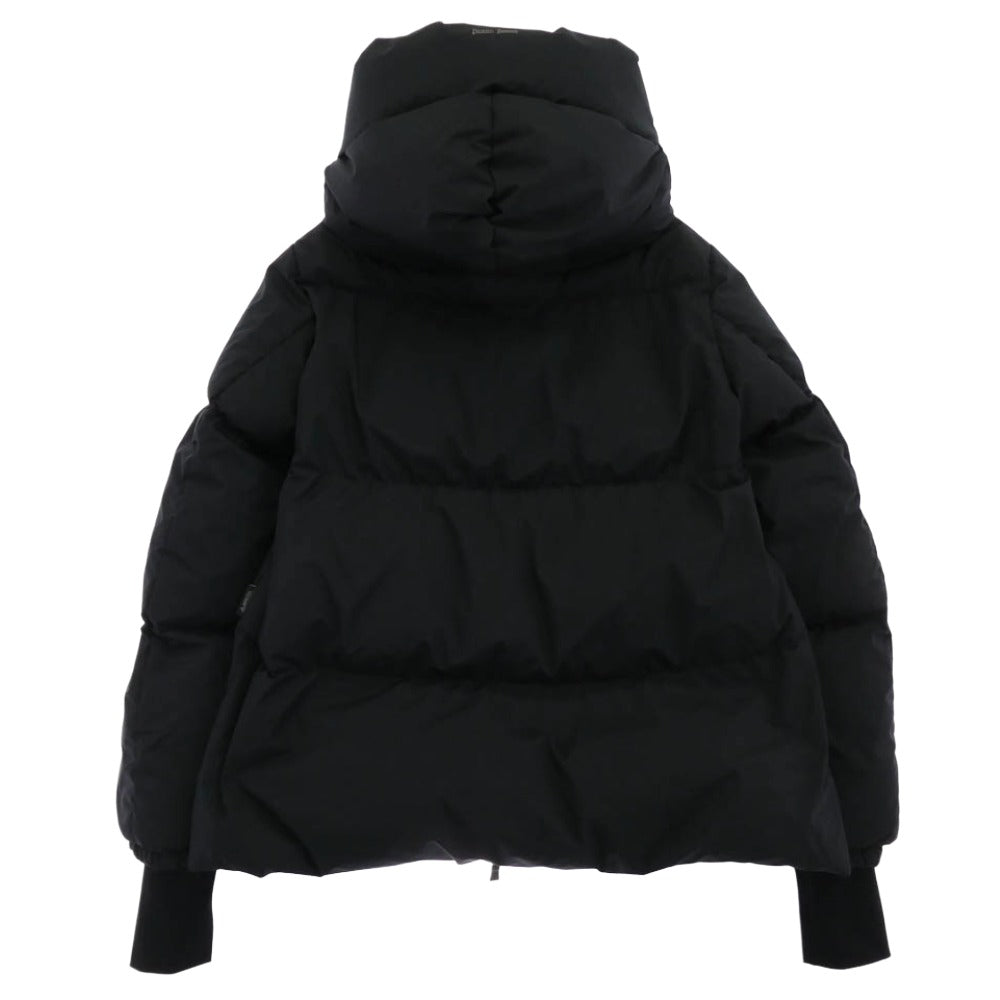 Herno ヘルノ PI155DL-11106-9300 GORE-TEX WINDSTOPPER Laminar ラミナー ダウンジャケット ブラック系 42【中古】