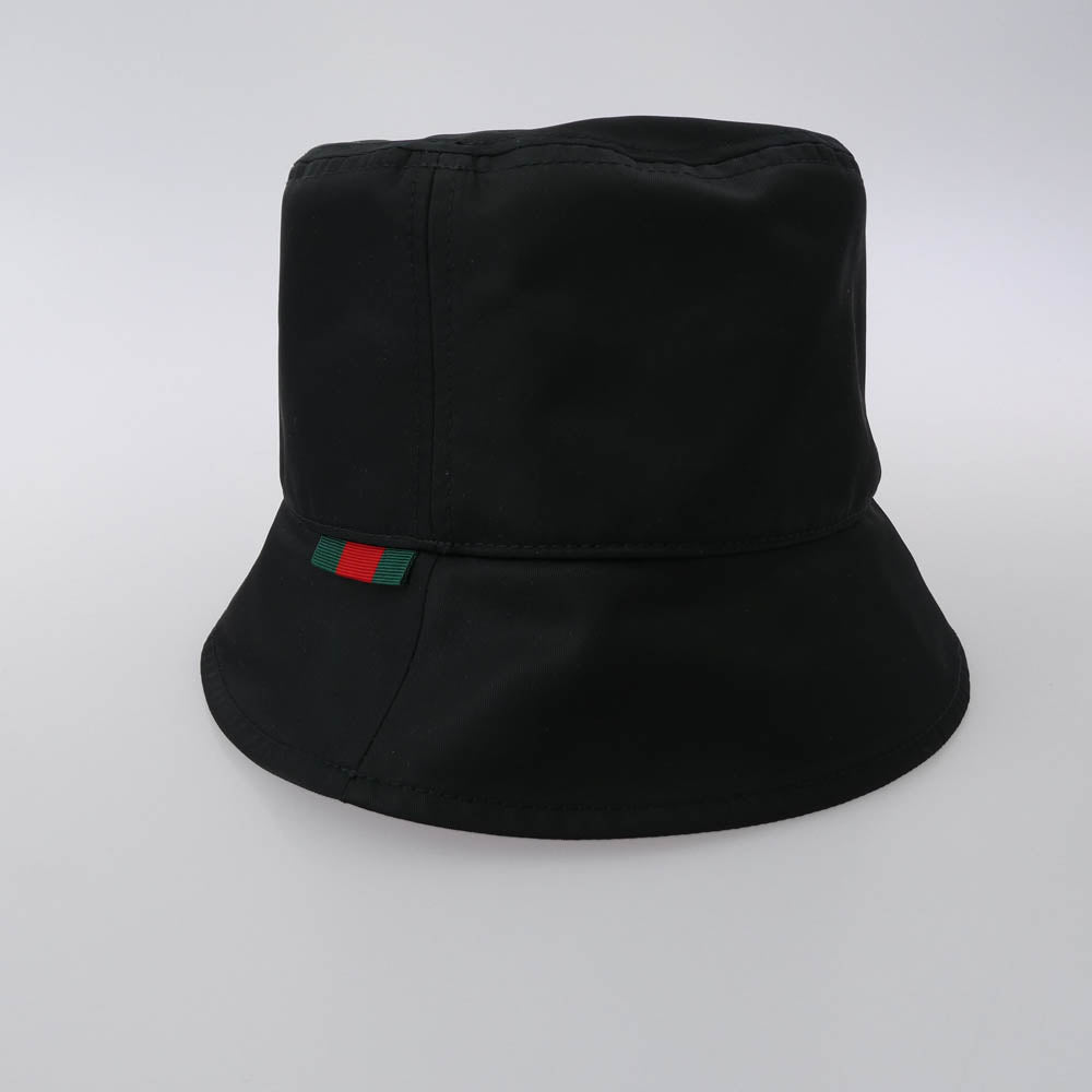 GUCCI グッチ 813534 イタリア製 シェリーラインタブ ナイロン バケットハット 帽子 ブラック系 L 59cm【極上美品】【中古】