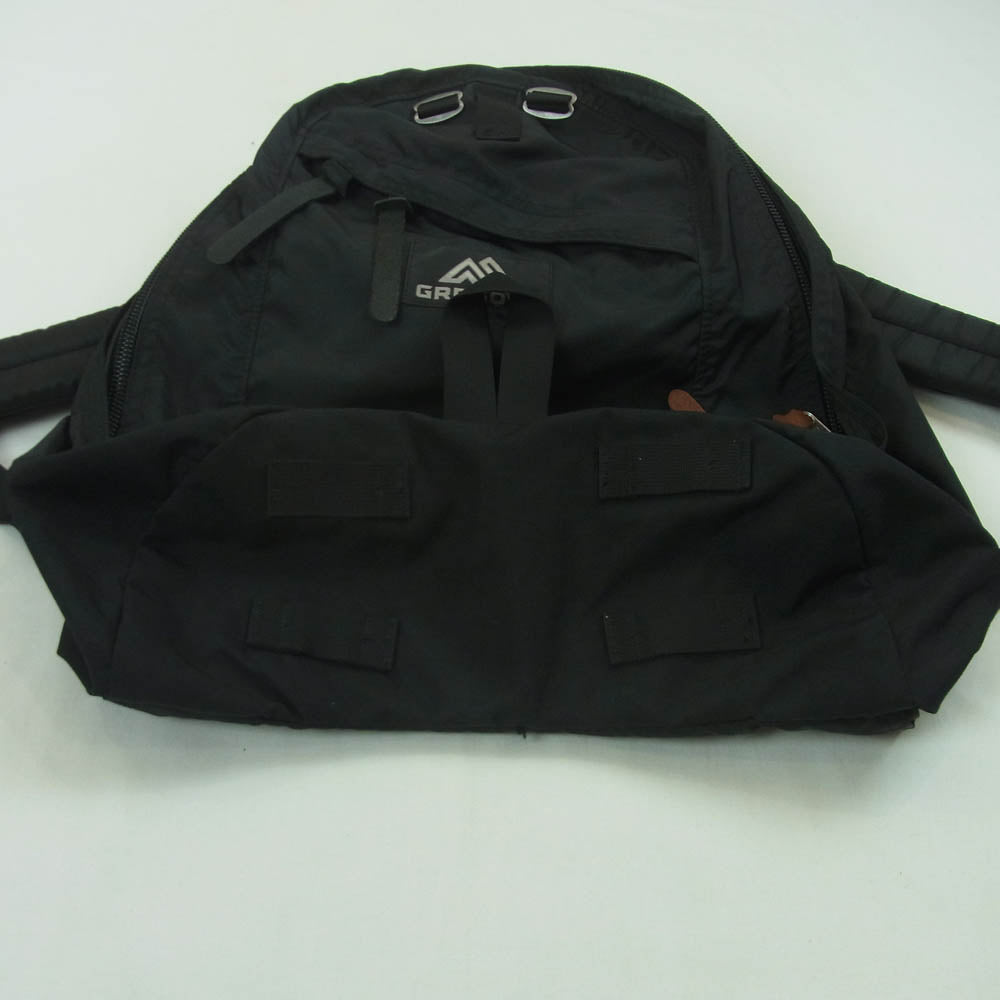 GREGORY グレゴリー 現行モデル CLASSIC DAY クラシック デイパック リュックサック ナイロン フィリピン製 ブラック系【中古】