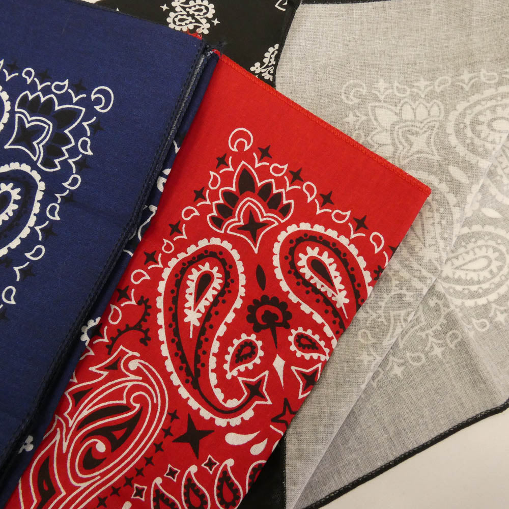 Supreme シュプリーム 24SS Hav-A-Hank Bandanas(Pack of 3) バンダナ 3枚 ブラック系 レッド系 ネイビー系【中古】