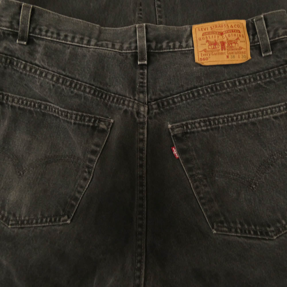 Levi's リーバイス 00560-0260 560 ボタン裏刻印554 LOOSE FIT TAPERED LEG BLACK DENIM STRAIGHT PANTS ルーズフィット ブラックデニム デニムパンツ ジーンズ ブラック系 W-38 L-30【中古】
