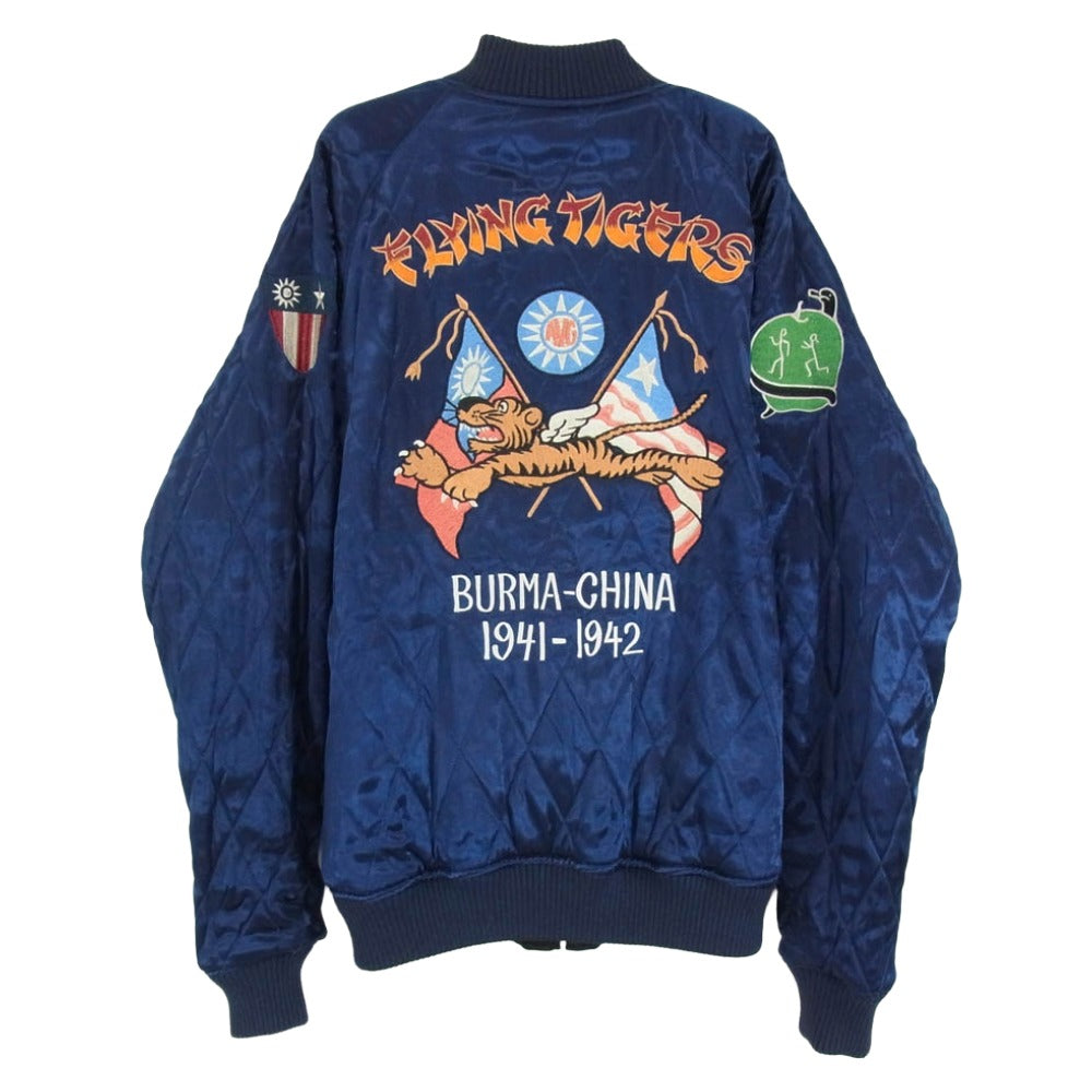 AVIREX アヴィレックス 6152222 MIGHTY EIGHTH REVERSIBLE JACKET リバーシブル スカジャン ジャケット ブラック系 M【中古】
