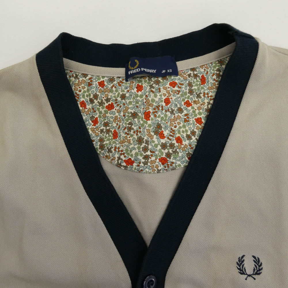 FRED PERRY フレッドペリー F1526 Pique Cardigan 鹿の子 ニットカーディガン グレー系 XS【中古】