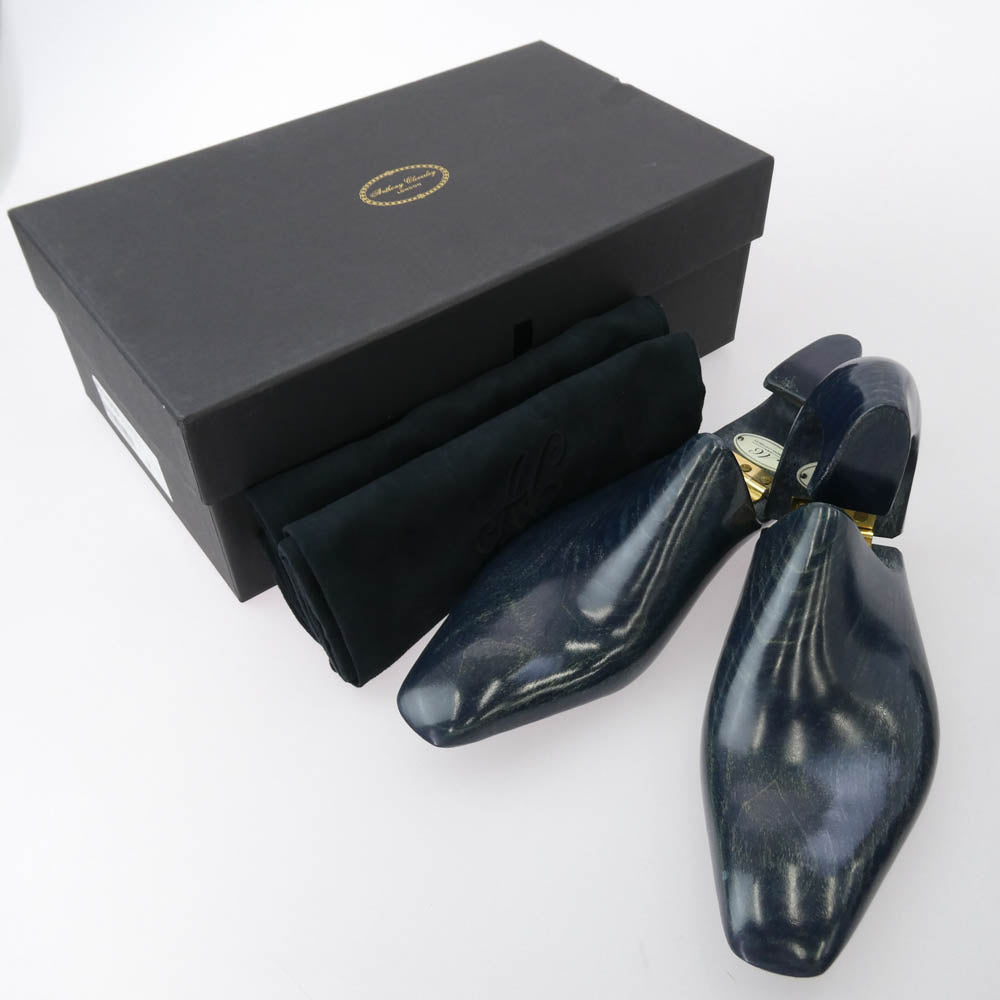 アンソニー クレバリー CV009 英国製 NAKAGAWA パンチドキャップトゥ ドレスシューズ 革靴 オリジナルシューキーパー付属 ブラック系 9【極上美品】【中古】