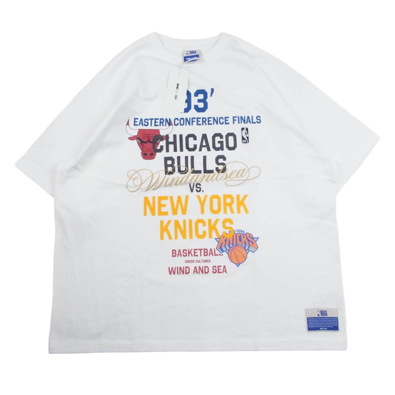 WIND AND SEA ウィンダンシー WDS-C-NBA-26-Q1-CS-03 NBA Multi-Technique Graphic Tee BULLS KNICKS グラフィック 半袖 Tシャツ ホワイト系 XL【極上美品】【中古】