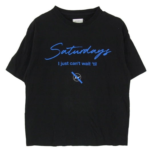 サタデーズ ニューヨーク × fragment design フラグメントデザイン メッセージプリント クルーネック 半袖 Tシャツ ブラック系 M【中古】