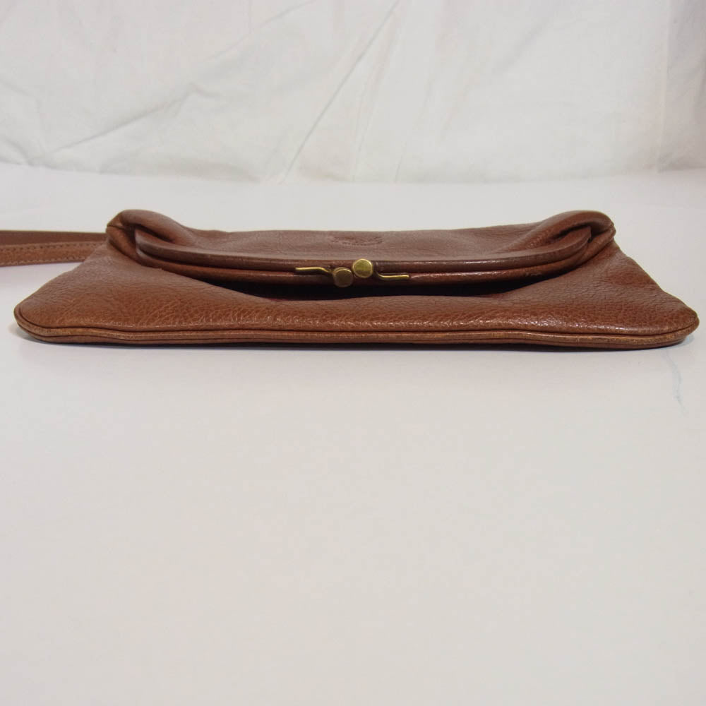 IL BISONTE イルビゾンテ レザー がま口 ショルダー ポシェット バッグ ライトブラウン系【中古】