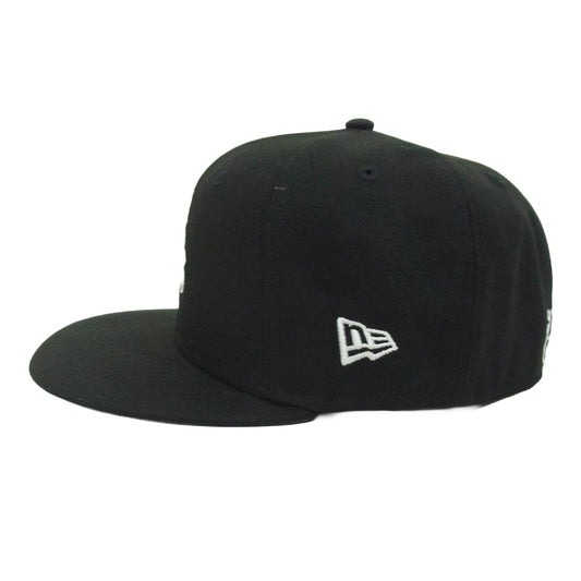 NEW ERA ニューエラ Paper Planes ペーパープレーンズ Ps ロゴ キャップ ブラック系 7 1/4【美品】【中古】