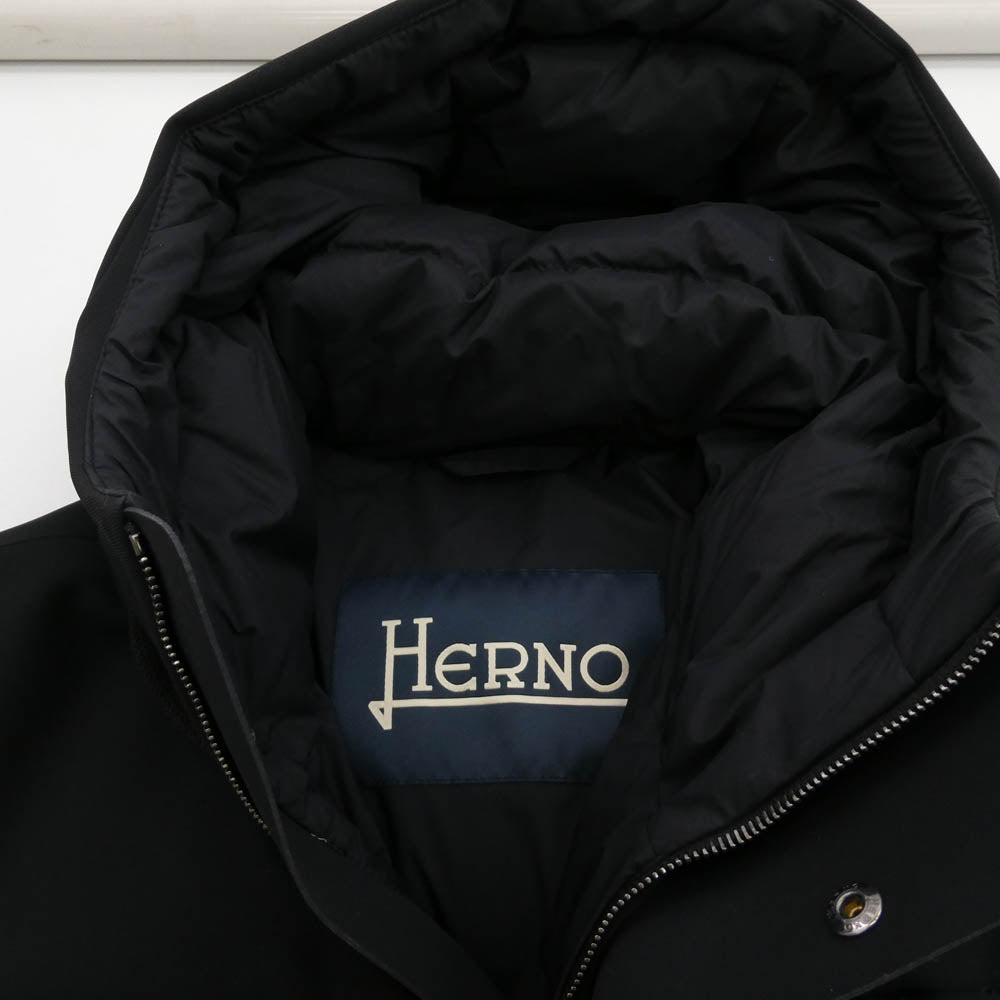 Herno ヘルノ PI000898U-12456-9300 GLOBE ECOAGE METROPOLITAN BOMBER ボンバー ダウン ジャケット ブラック系 44【中古】