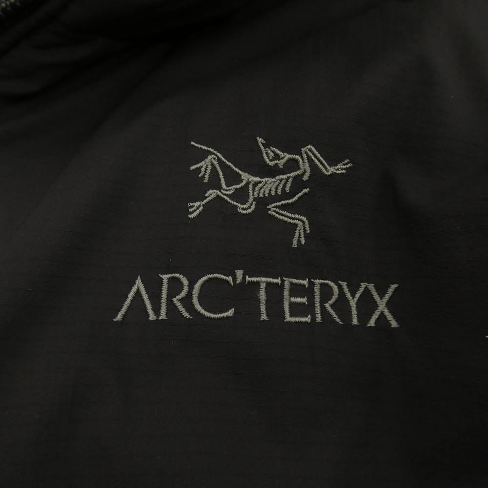 ARC'TERYX アークテリクス 24105-129829 ATOM AR HOODY アトム フーディー 中綿 パーカー ジャケット ブラック系 M【中古】