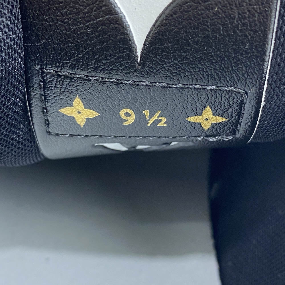 LOUIS VUITTON ルイ・ヴィトン 1AANI5 チャーリーライン モノグラム レザー ローカットスニーカー ブラック系 9.5【新古品】【未使用】【中古】