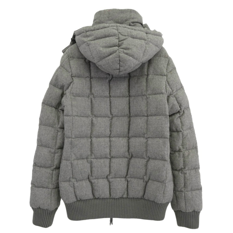 ⭐️最終価格⭐️デュベティカ 美品 グレー ダウンジャケット サイズ44 XL 中古・古着通販】DUVETICA (デュベティカ) ダウンジャケット グリーン