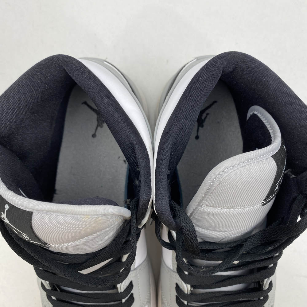 NIKE ナイキ 554724-092 Air Jordan 1 Mid Light Smoke Grey エアジョーダン1 ミッド ライトスモークグレー ハイカット スニーカー グレー系 ホワイト系 29.5cm【中古】