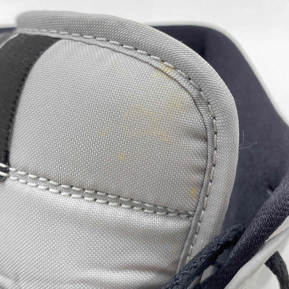 NIKE ナイキ 554724-092 Air Jordan 1 Mid Light Smoke Grey エアジョーダン1 ミッド ライトスモークグレー ハイカット スニーカー グレー系 ホワイト系 29.5cm【中古】