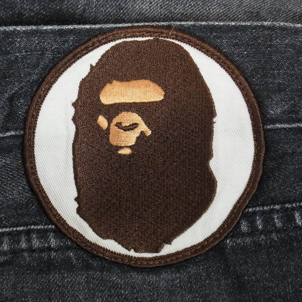 A BATHING APE アベイシングエイプ 001DPG301006X SLIM TAPER バック刺繍 デニム パンツ ブラック系 XL【中古】