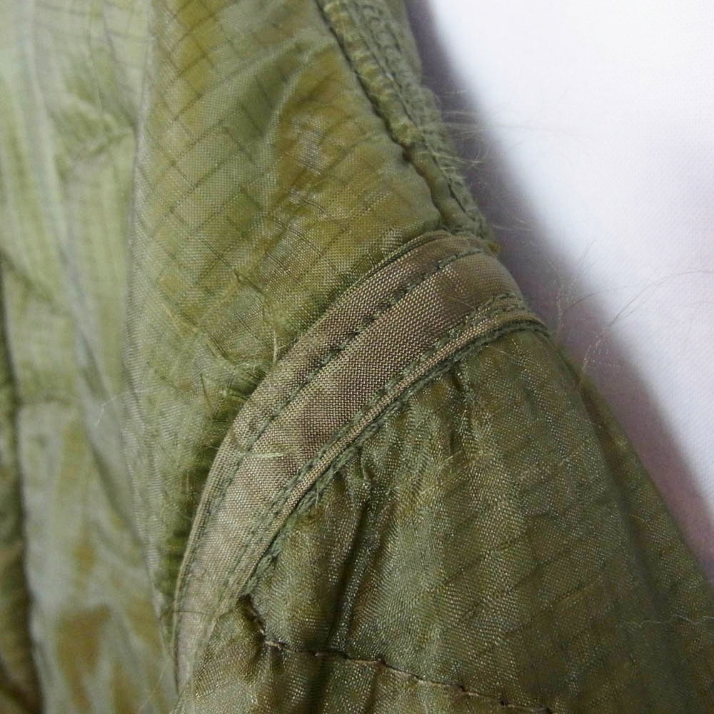 ユーエスアーミー Vintage ヴィンテージ 90s ミリタリー ライナー キルティング ジャケット モスグリーン系 M【中古】