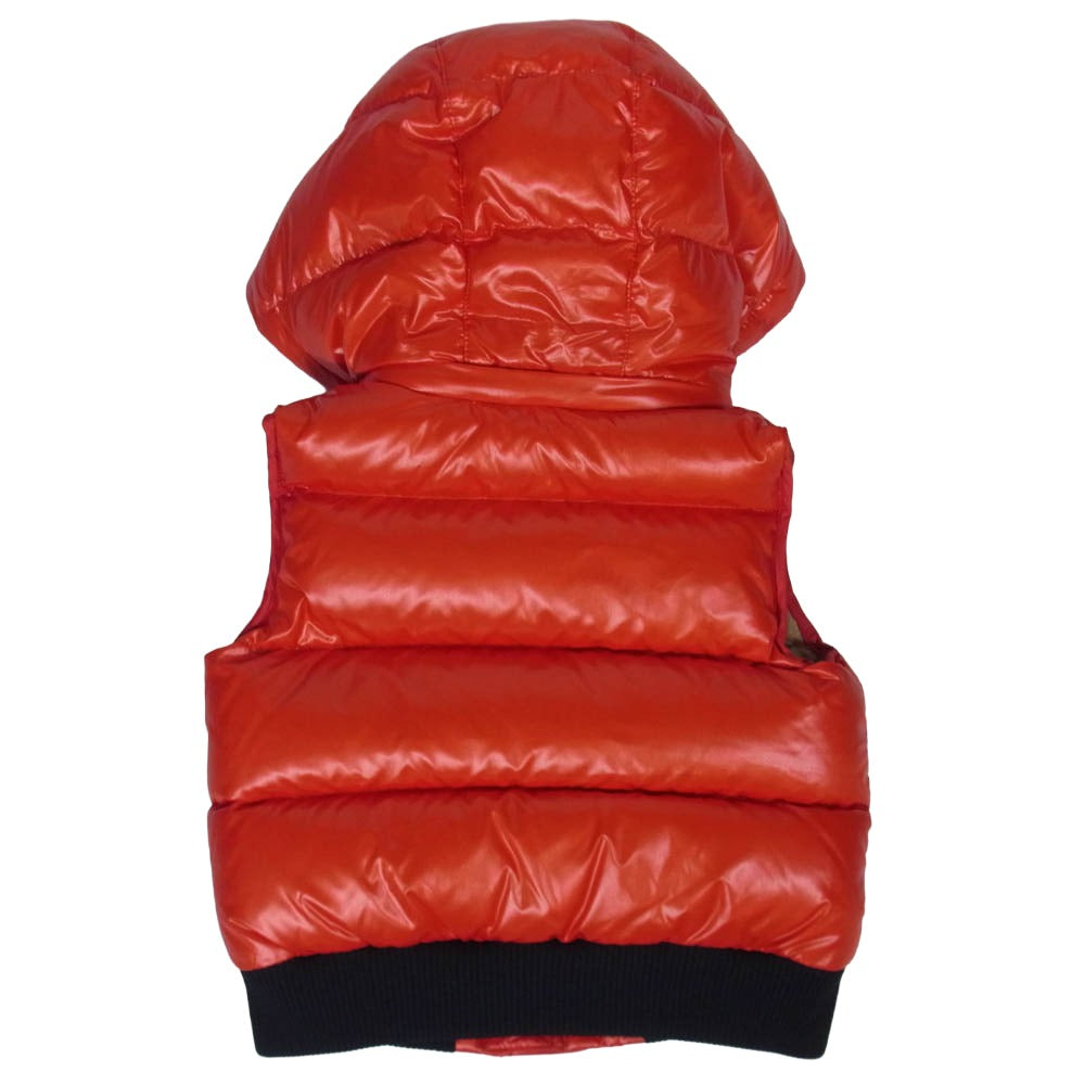 BURBERRY LONDON バーバリー ロンドン 裏地ノバチェック フード付 ラバー ロゴ シャイニー ダウン ベスト レッド系 18M【中古】