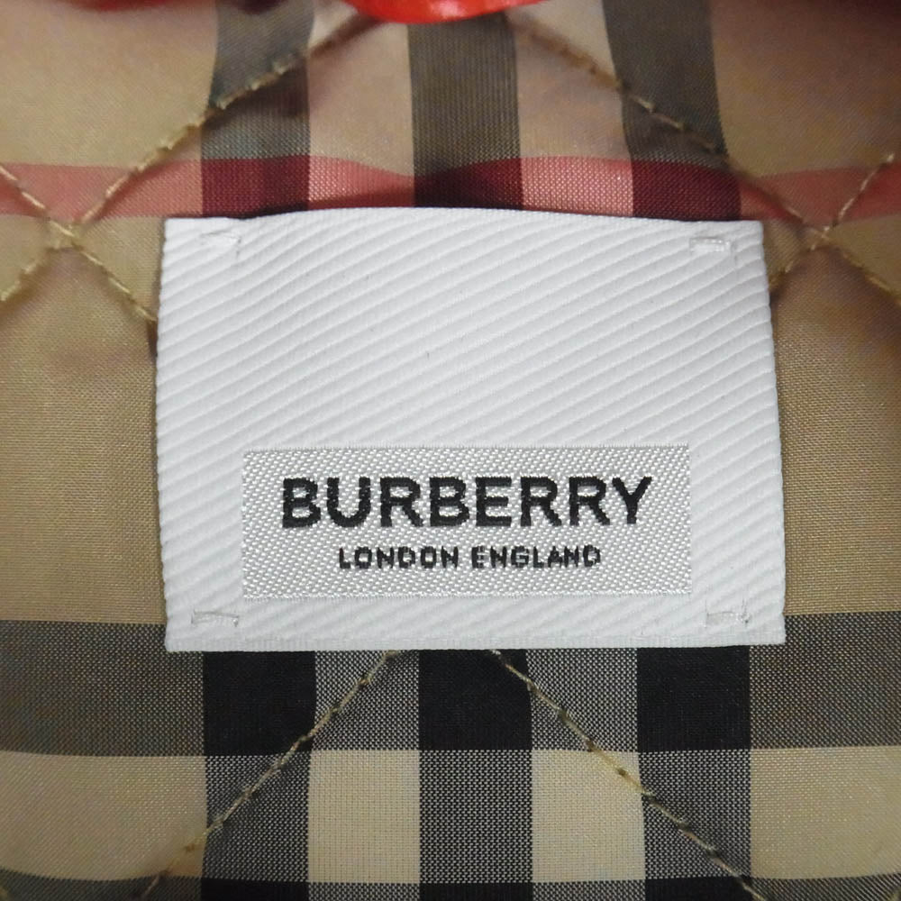 BURBERRY LONDON バーバリー ロンドン 裏地ノバチェック フード付 ラバー ロゴ シャイニー ダウン ベスト レッド系 18M【中古】