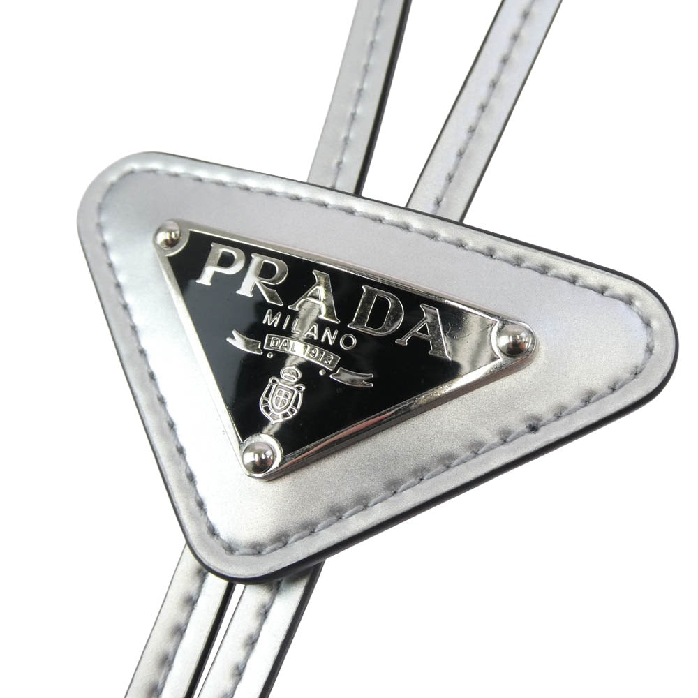 PRADA プラダ 001・3346 三角 トライアングル ロゴ プレート サフィアーノ ループタイ レザー ボロタイ ネックレス シルバー シルバー系【中古】