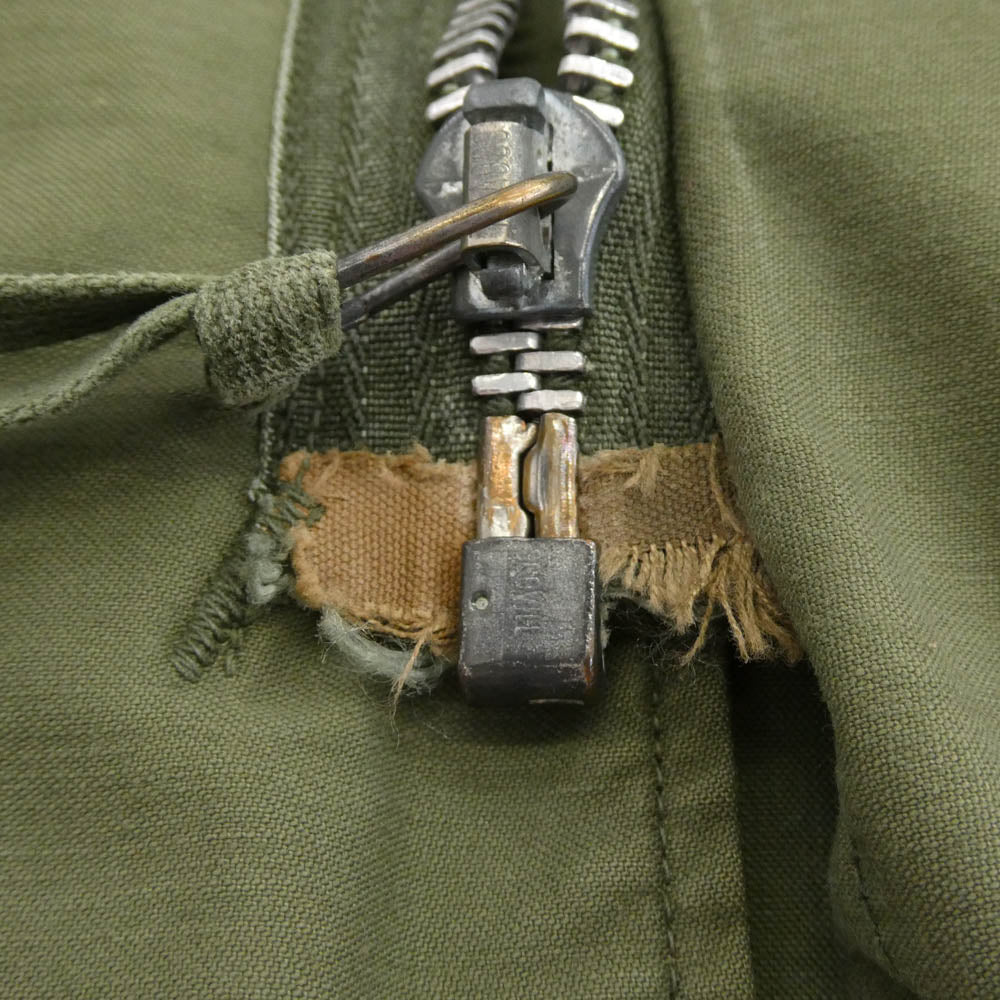 ヴィンテージ 詳細不明 カスタム U.S.ARMY 米軍 M-65 フィールド ジャケット カーキ系 サイズ表記なし【中古】