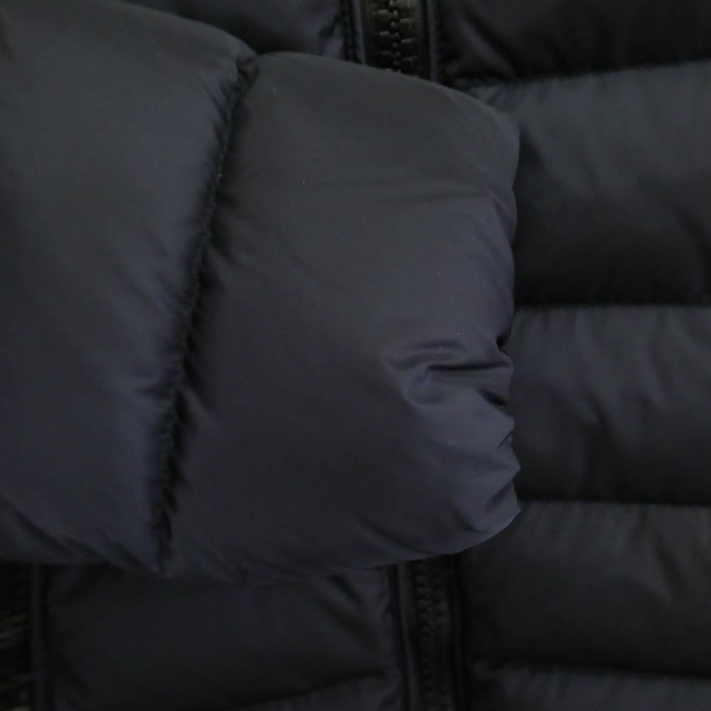 MONCLER モンクレール E20934937085 TALEV GIUBBOTTO タレヴ 肩レザー切替 ダウン コート ジャケット ネイビー系【中古】
