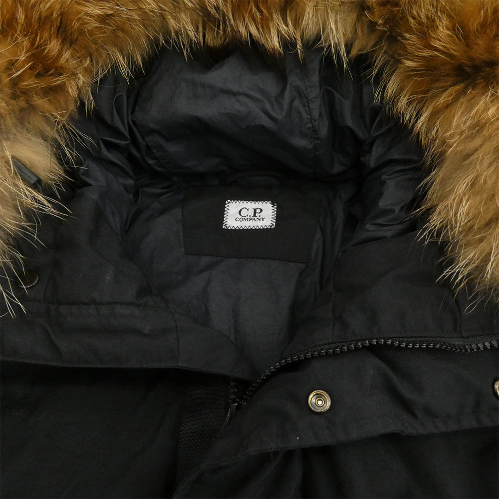 C.P.Company シーピーカンパニー 09CMOW211A 005782G Taylon P Fur Hood Down Jacket ガーメントダイ ファーフーデッド ダウンジャケット ブラック系 50【中古】