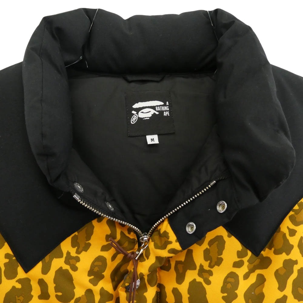 A BATHING APE アベイシングエイプ 001LJA801017X Leopard camo 総柄プリント ダウン ベスト イエロー系 ブラック系 M【新古品】【未使用】【中古】