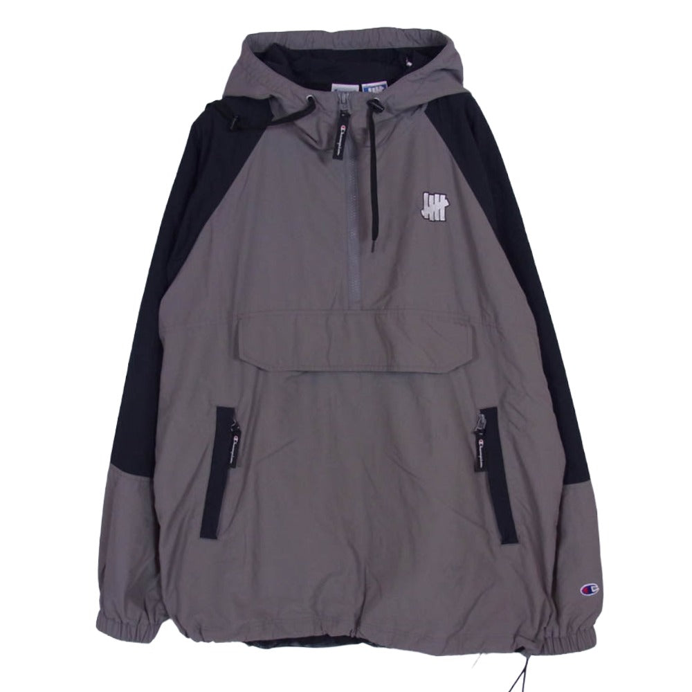 UNDEFEATED アンディフィーテッド C8-S614 × Champion チャンピオン ICON LOGO ANORAK アイコンロゴ刺繍 アノラック ナイロン パーカー ジャケット グレー系 XL【中古】