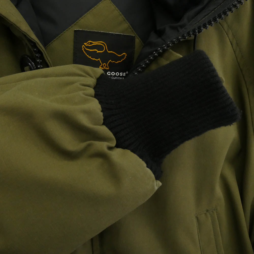CANADA GOOSE カナダグース 7950JM R グリフィンインターナショナルタグ CHILLIWACK チリワック ダウンジャケット ブルゾン カーキ系 S【中古】