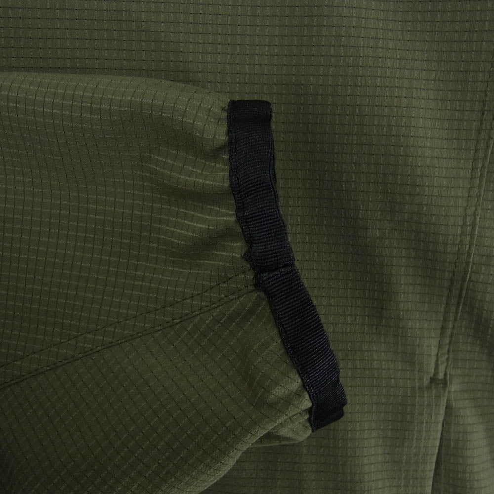 Needles ニードルス QV389 Sportswear スポーツウェア Vネック ナイロン ジャケット カーキ系 S【美品】【中古】