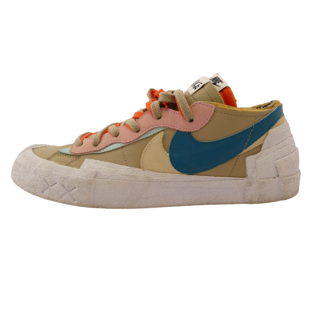NIKE ナイキ DM7901-200 × KAWS カウズ × sacai サカイ Blazer Low Reed ブレザー ローカットスニーカー マルチカラー系 28.5cm【中古】