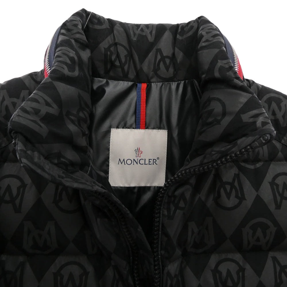 MONCLER モンクレール 23AW I20911A00023 BOURNE 総柄 ロゴワッペン ダウン ジャケット ブラック系 1【極上美品】【中古】