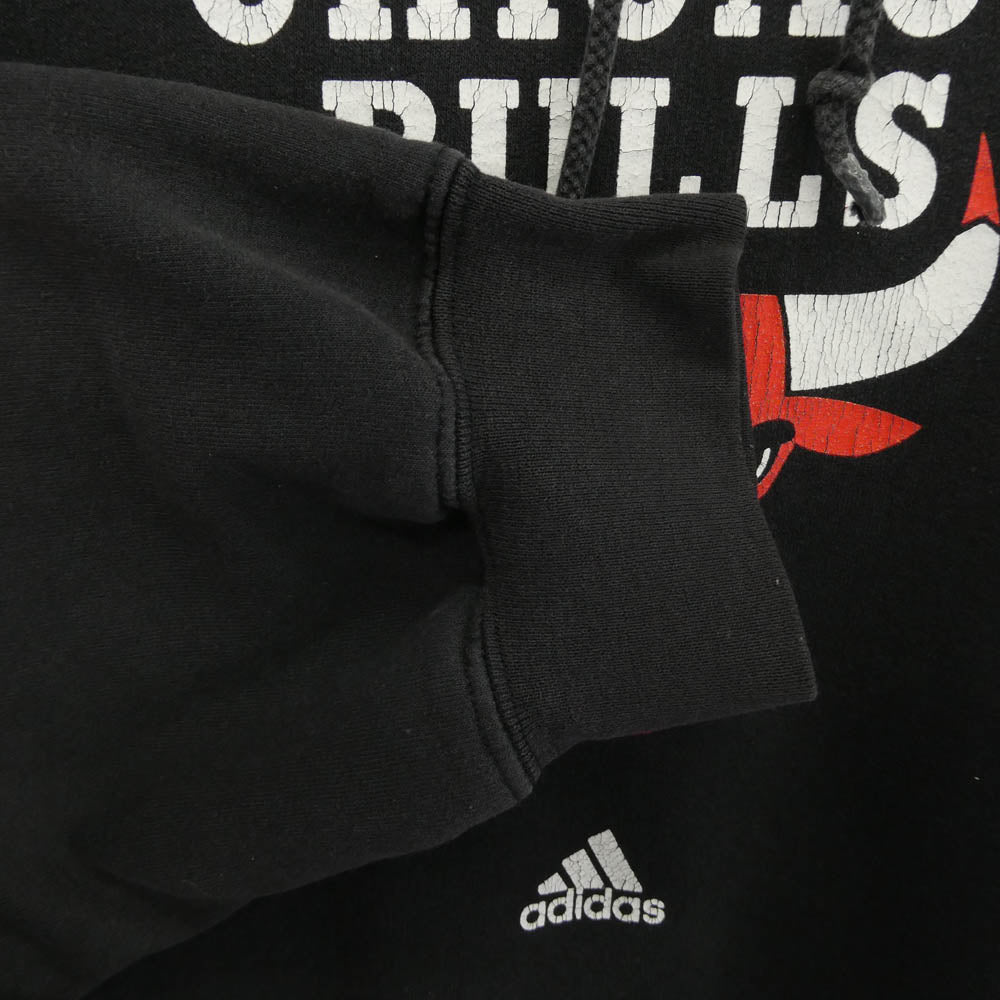 adidas アディダス × Chicago Bulls シカゴブルズ スウェット パーカー ビッグサイズ ブラック系 2XL【中古】