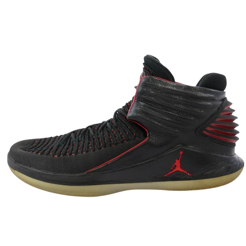 NIKE AIR JORDAN ナイキ ジョーダン ah3348-001 AIR JORDAN XXXII PF BLACK UNIVERSITY RED JORDAN BRAND ジョーダンブランド スニーカー バスケットボールシューズ ブラック系 30cm【中古】