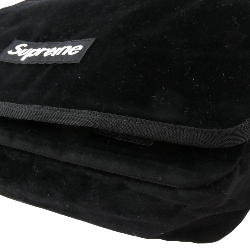 Supreme シュプリーム 25AW Velvet Small Messenger Bag ベルベット スモール メッセンジャー ショルダーバッグ ブラック系【中古】