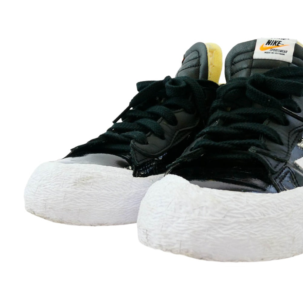 NIKE ナイキ DM6443-001 × sacai サカイ Blazer Low Black Patent Leather ブレーザー ロー ブラックパテントレザー スニーカー ブラック系 26.5cm【中古】