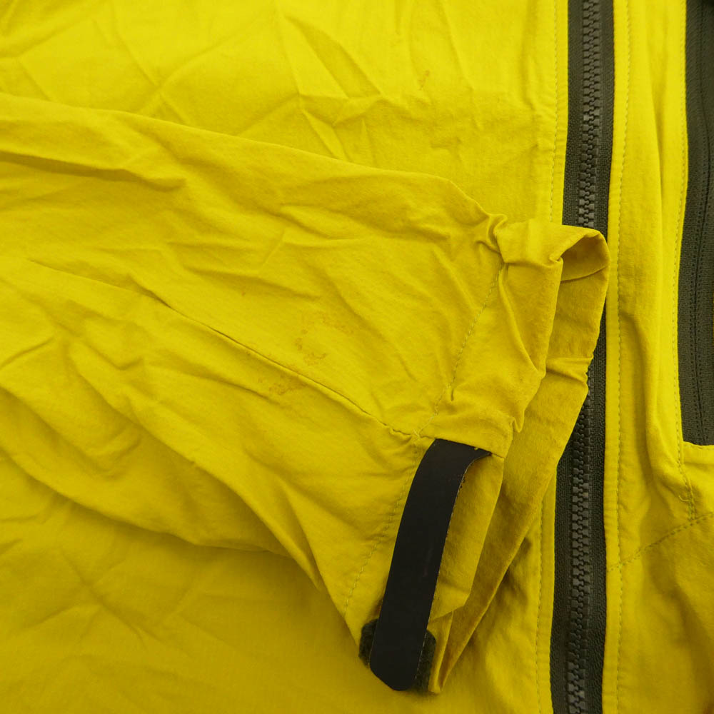 ARC'TERYX アークテリクス 7742-50402-1110 サンウエストタグ ナイロン フーディー JKT ウィンドシェル ジャケット イエロー系 Unisex【中古】