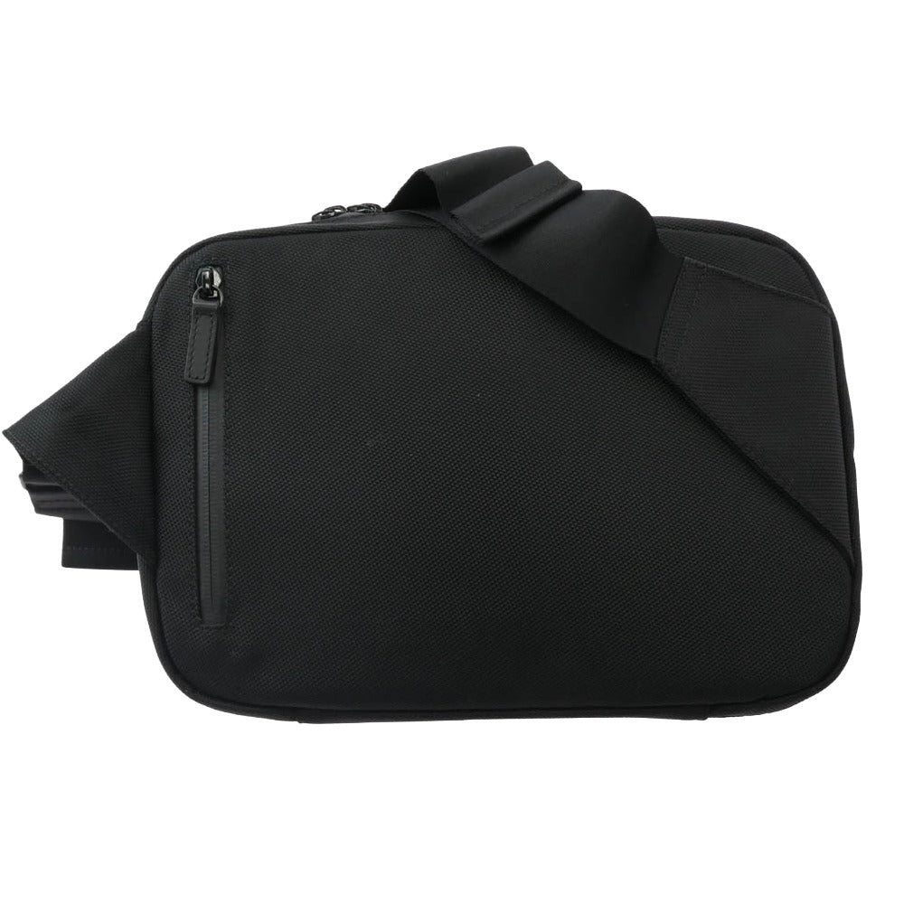 ドリップ HALF DAYPACK ボディバッグ ブラック系【中古】