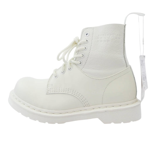 MAISON MARGIELA メゾンマルジェラ SH3WU0013 MM6 × Dr.Martens 1460 Twist 8-Eye Boots エムエムシックス × ドクターマーチン ツイスト アイ ブーツ ホワイト系 39【極上美品】【中古】