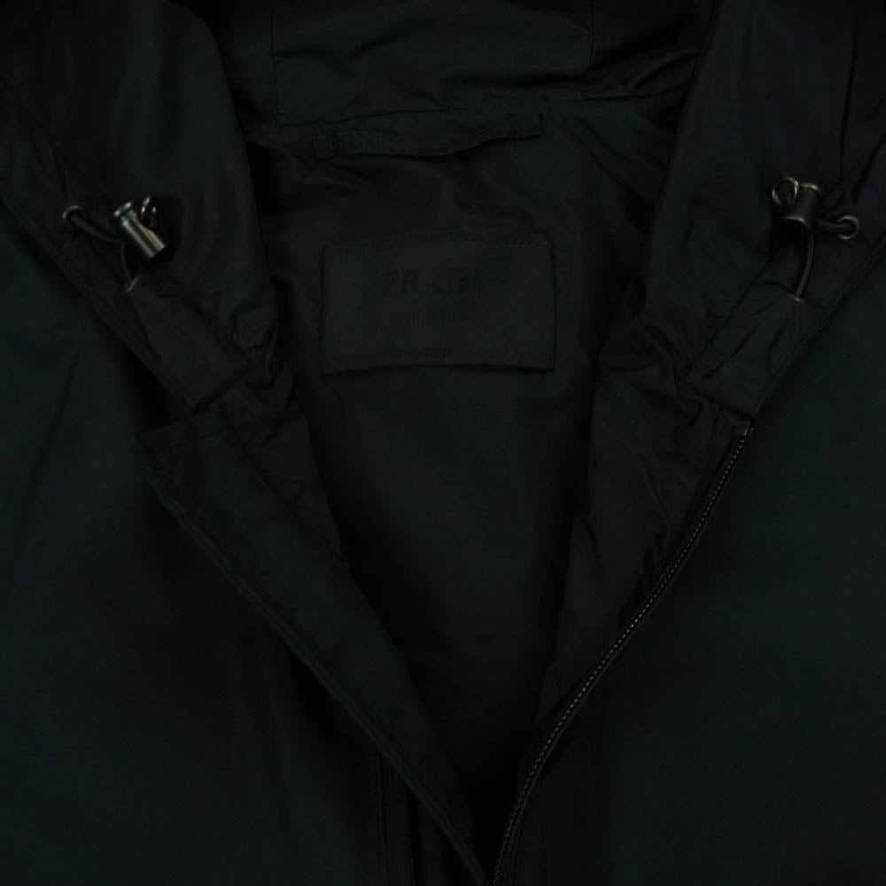 PRADA プラダ 2018 ポリエステル 袖ラバーロゴ ジップアップ パーカー ジャケット ブルゾン ブラック系 XS【中古】