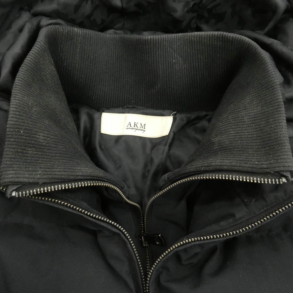AKM エイケイエム Contemporary ダウン ジャケット ブラック系 M【中古】