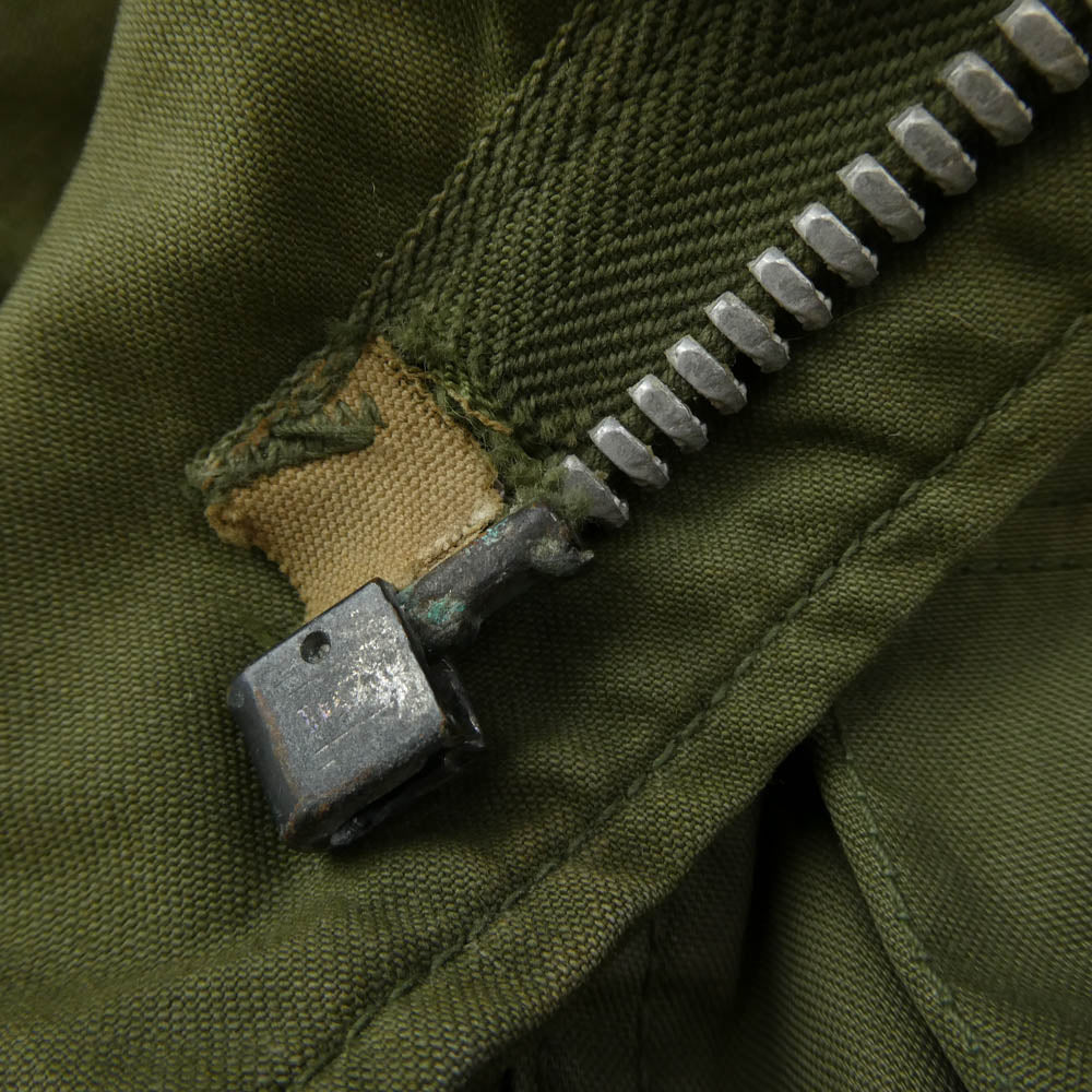ユーエスアーミー M-65 1st ミリタリー フィールド ジャケット カーキ系 サイズ表記なし【中古】