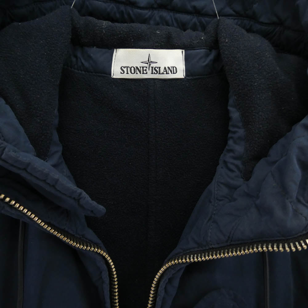 STONE ISLAND ストーンアイランド 731540931 DAVID LIGHT TC WITH MICROPILE デヴィッド ライト ティーシー ウィズ 袖ロゴワッペン マイクロパイル 中綿 ジャケット ネイビー系 S【中古】