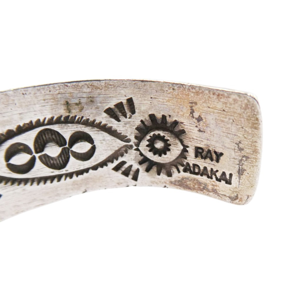 RAY ADAKAI レイアダカイ インディアンジュエリー NAVAJO ナバホ族 multi inlay bangle マルチカラーインレイ スタンプワークバングル 作者刻印有 シルバー系 マルチカラー系【中古】